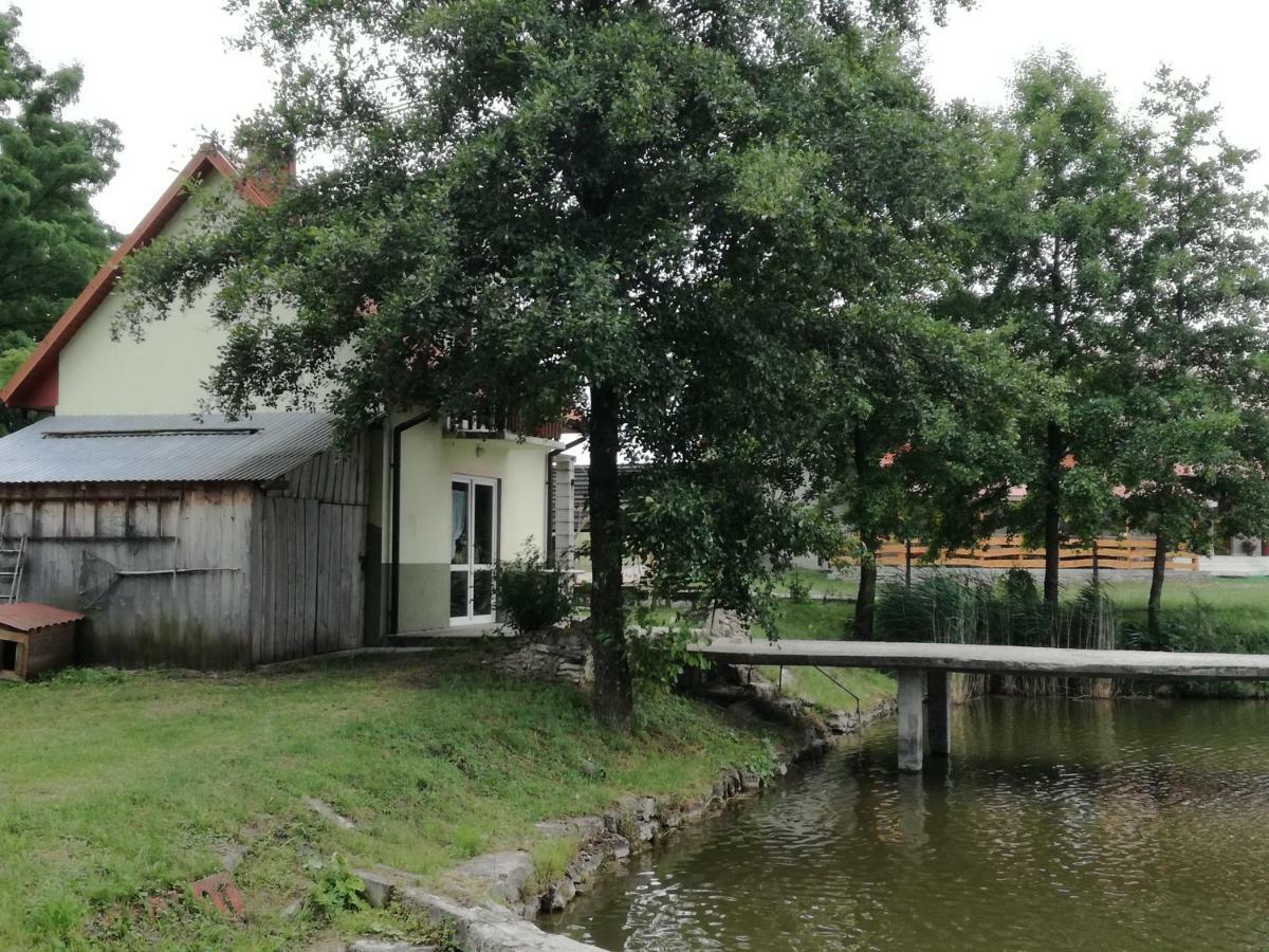 Agrowczasy Nad Stawem Villa Gartatowice Екстериор снимка